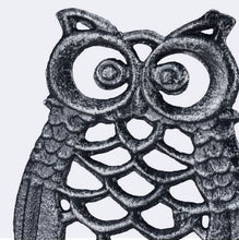 Lade das Bild in den Galerie-Viewer, Türglocke Gusseisen Eule - verschiedene Modelle Jam-Factory.ch