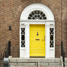 Lade das Bild in den Galerie-Viewer, Türklopfer mit antikem Charme Bronce
