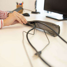 Lade das Bild in den Galerie-Viewer, Kabelschlauch mit Reissverschluss 2m