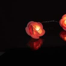 Lade das Bild in den Galerie-Viewer, Rosen LED-Lichterkette rosa 3.3m
