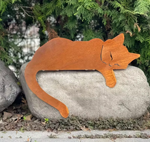 Lade das Bild in den Galerie-Viewer, Katze schlafend rostig Jam-Factory.ch
