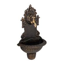 Lade das Bild in den Galerie-Viewer, Wandbrunnen mit Brunnenfigur
